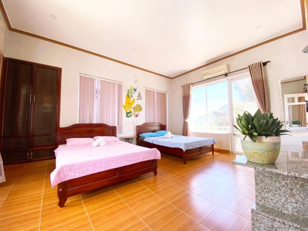 Goc Bien Homestay