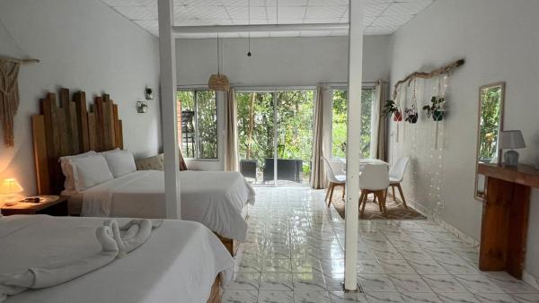 Boquete Firefly Inn, Забронировать  Бокете Чирикуи