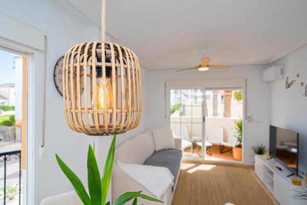 Villamartin apartment. Excellent location for Golfers, Cyclists and Hikers, Забронировать  Вильямартин Cadiz Province