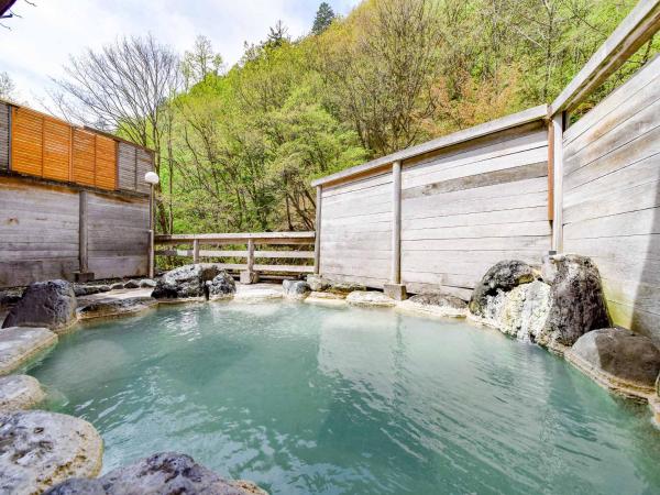 Shirahone Onsen Tsuruya Ryokan