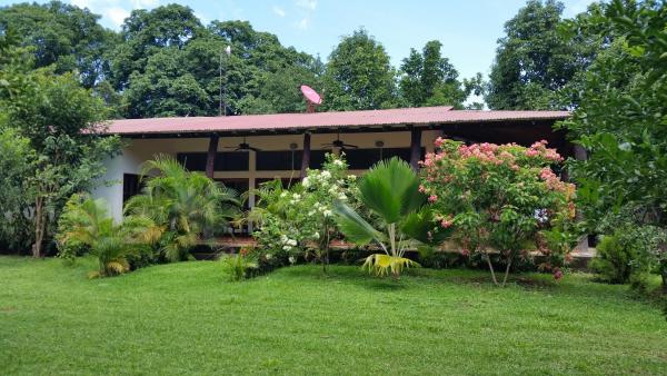 Hostal Casa Los Cocos