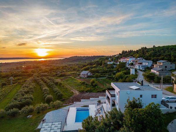 Villa Suton ZadarVillas