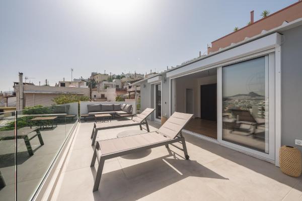 ☆Acropolis View Villa☆Free Cancellation☆Rooftop Terrace☆, Забронировать Апартаменты/квартира Афины периферийная единица Центральные Афины