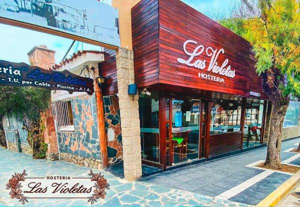 Hosteria Las Violetas