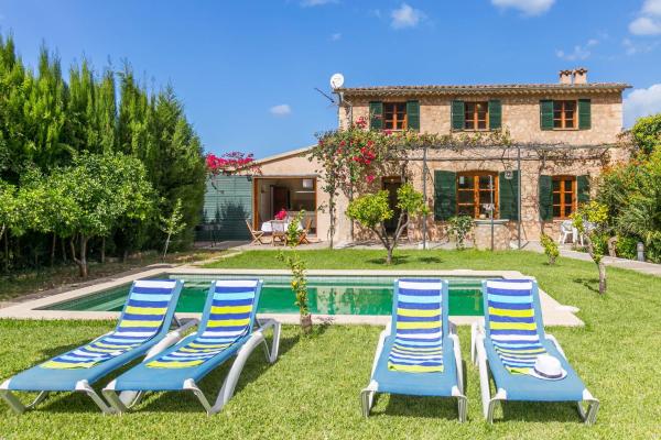 Captivating Mallorcan Villa With A Pool In Soller, Забронировать Вилла Сольер Sierra de Tramuntana