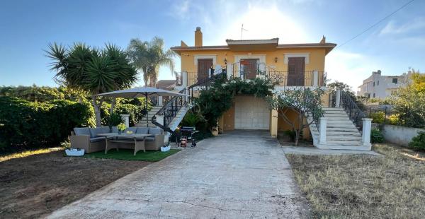 TRAVELLIVING - Sicilian Villa Carnemolla, Забронировать  Марина-ди-Рагуза Долина Ното