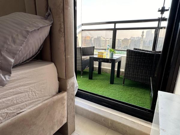 Wonder Balcony Room - Heart of Abu Dhabi