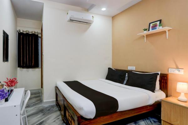 Super Collection O Sri Balaji Luxury rooms, Забронировать Отель Кондапур 