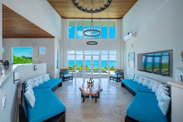 Sky Beach Club Villa Waterfall 2 home