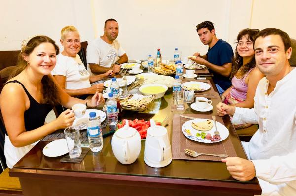 Emerald Home Stay, Забронировать Отель Анурадхапура Анурадхапура