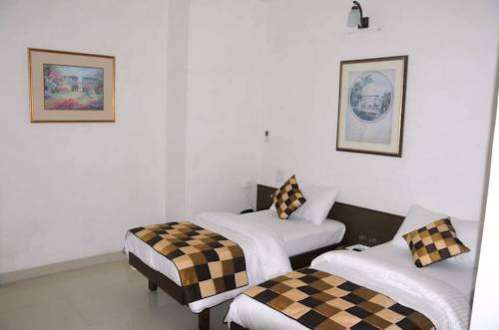 Hotel Sapphire