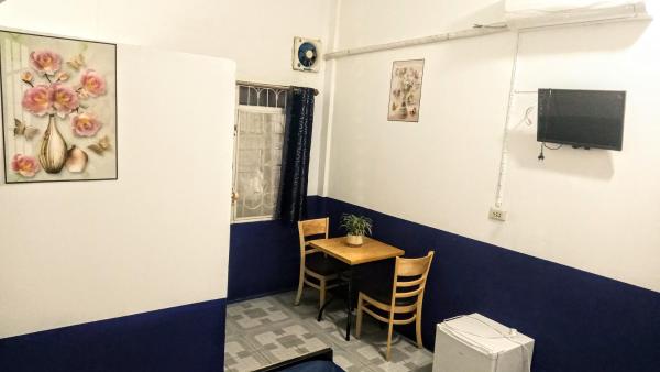 Rene\s Pasta Bar & Guesthouse, Забронировать Отель Кахконг Koh Kong Province