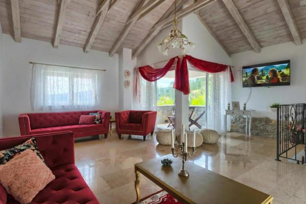 Villa Lapis