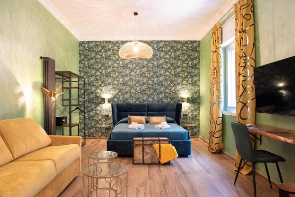 Jungle Boutique, Забронировать  Вомеро Неаполь