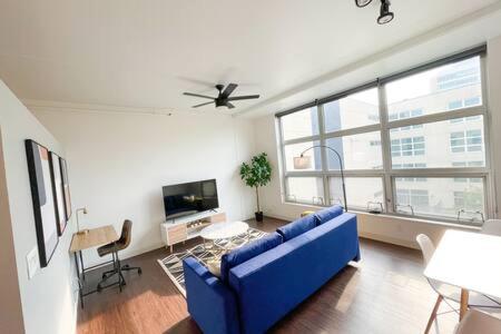 1 BR Loft Near Central West End Walk to BJC, Забронировать  Tower Grove Миссури
