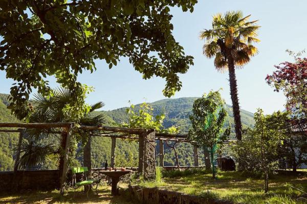 Wild Valley Village Life Apartment in Onsernone, Забронировать  Локо Onsernone Valley