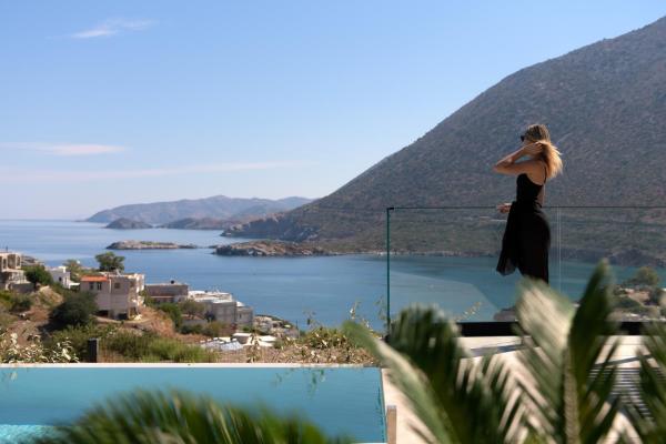 Cueva Villas, with Pool, SeaViews & close to Sea, By ThinkVilla, Забронировать  Балион Центральный Крит