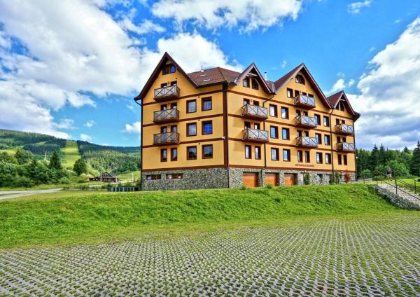 Telgart Apartments