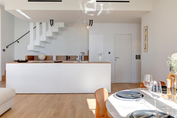 Upstays Residence 12 Apartments Palais