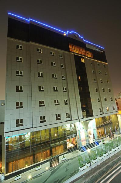 Corp Executive Doha Suites Доха
