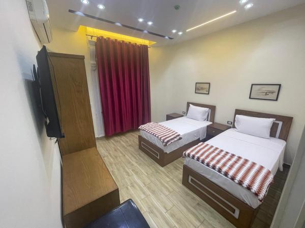 Hola Cairo Boutique, Забронировать  Каир Аль Каира, рядом с Pomodoro Restaurant Downtown