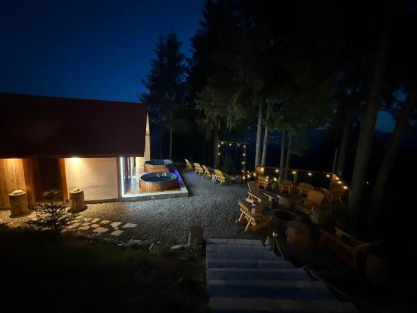 Tiarra Mountain Lodge