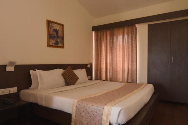 The Byke Old Anchor Beach Resort & Spa Кавелоссим