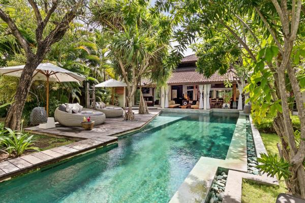 Villa Shantika by Villa Finder