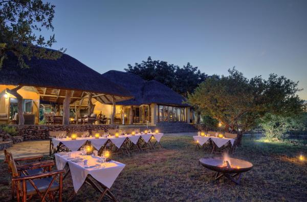 Rhulani Safari Lodge, Забронировать Лодж Отели Северо-Западной провинции 5 звезд, 5*