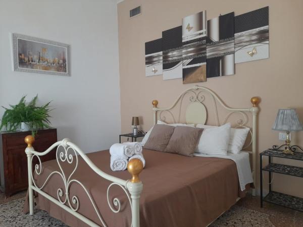 Casa Roma Affittacamere, Забронировать  Вокзал Термини Номентано