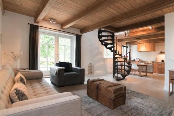 Beautiful House in The Middle of Nature, Забронировать  Абкауде Утрехт