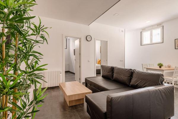 Bonito apartamento en Tetuan - Algodonales, Забронировать  Тетуан Мадрид