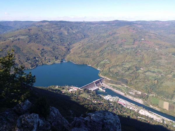 Vila Konstantinović, Забронировать  Перучац Tara Mountain