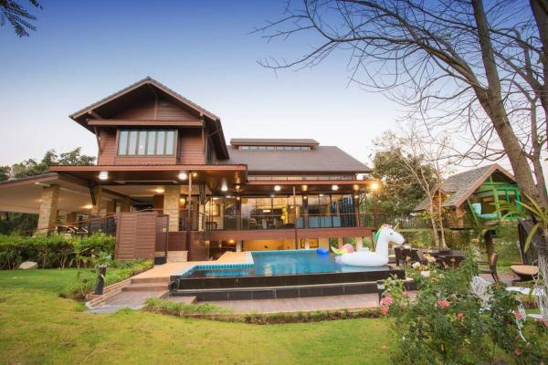 Naralin Khao Yai Mountain View Pool Villa, Забронировать  Pom Prap Провинция Бангкок