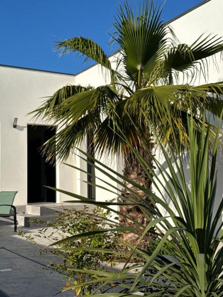 Villas Ambiance 21 Elégance Méditerranéenne à Portiragnes, entre Terre et Mer Villa Helma, 预订  波尔蒂拉盖 Canal du Midi