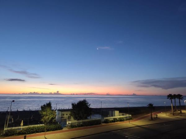 Da Massimo 1, Забронировать  Марина-ди-Скьявонеа Калабрия