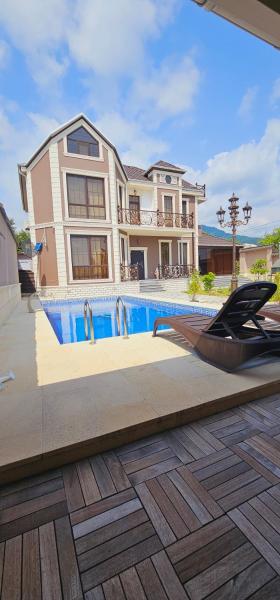 Paradise Corner Villa, Забронировать  Отели Габалинского района с бассейном, Бассейн