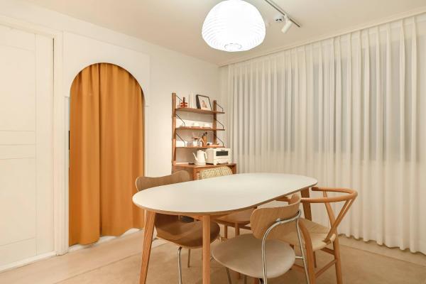 Emotional, 3type inteior style, Забронировать  Мапхогу Сеул, рядом с Парк Хонгик