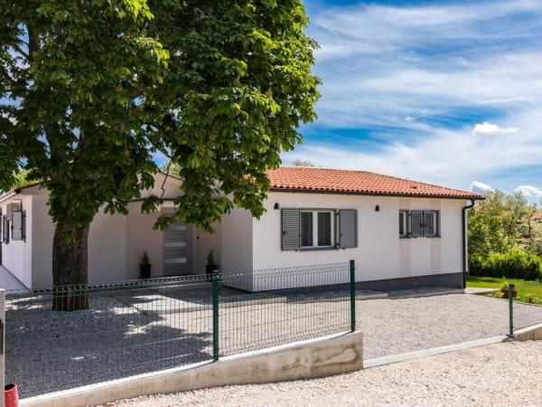 Villa Nana Comfortable Holiday Residence