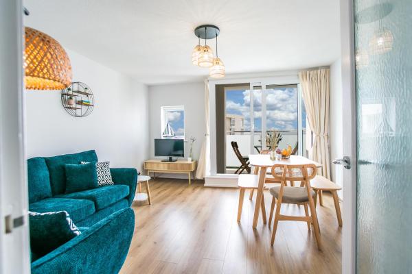 Blissview - Beach front apartment in East Wittering Village, Забронировать Апартаменты/квартира Ист-Уиттеринг Западный Суссекс