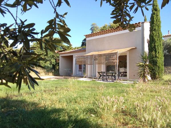 Villa proche mer Ollioules-Sanary, Забронировать  Ольюль Bandol Wine Route