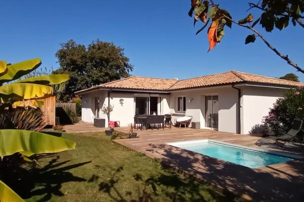 Villa Océan, environnement calme avec piscine chauffée 10 min de l\océan, Забронировать  Ле-Порж Жиронда