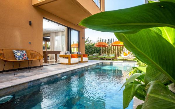 Villa ZINA I Luxe I Piscine chauffée I Wifi I Proche centre Ville, Забронировать  Марракеш Марракеш-Тенсифт-Эль-Хауз, рядом с Noria Golf Course