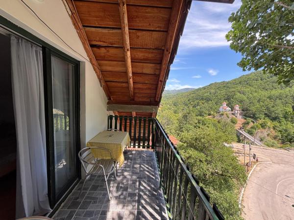 Lola, Забронировать  Проломска-Банья Центральная Сербия