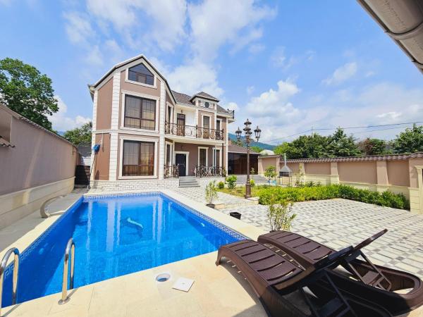 Paradise Corner Villa, Забронировать  Отели Габалинского района с бассейном, Бассейн