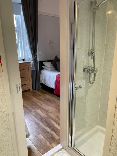 Daviot Guest House