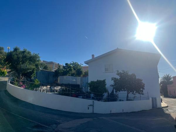 B&B San Gavino, Забронировать  San Lorenzo Сардиния