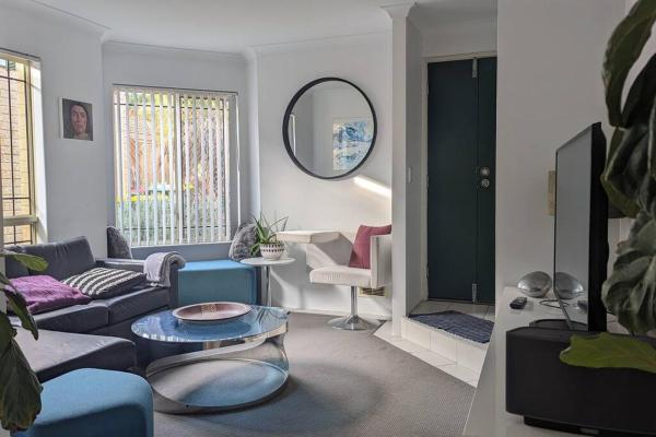 Ocean Villa, Забронировать  Перт Перт, рядом с Пляж Скарборо