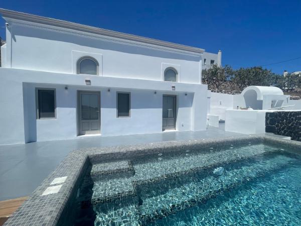 Solo Sole Suites Santorini, Забронировать  Отели Эксо-Гония с бассейном, Бассейн