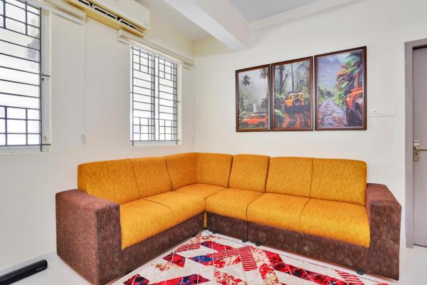 Super Collection O Lefort LUXE by PopTavern, Забронировать Отель Тривандрам штат Керала, рядом с Karikkakom Temple